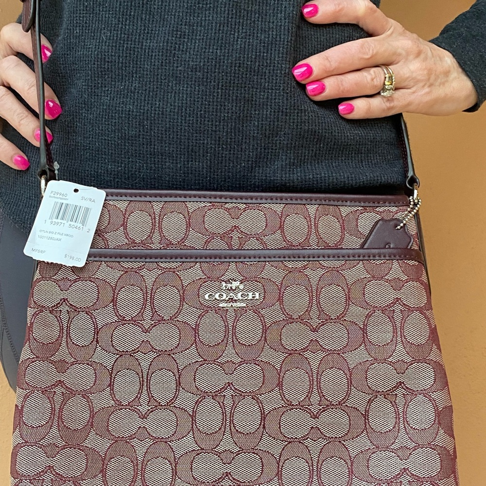 NWT Coach Raspberry Crossbody Handbag - Picture 10 of 10